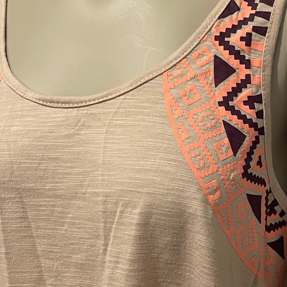 MOSSIMO SUPPLY CO. TOP - Picture 3 of 7